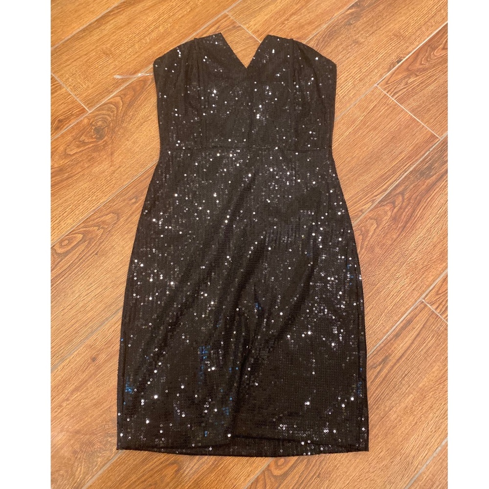 Strapless Sequin Black Mini Dress NWOT 💕